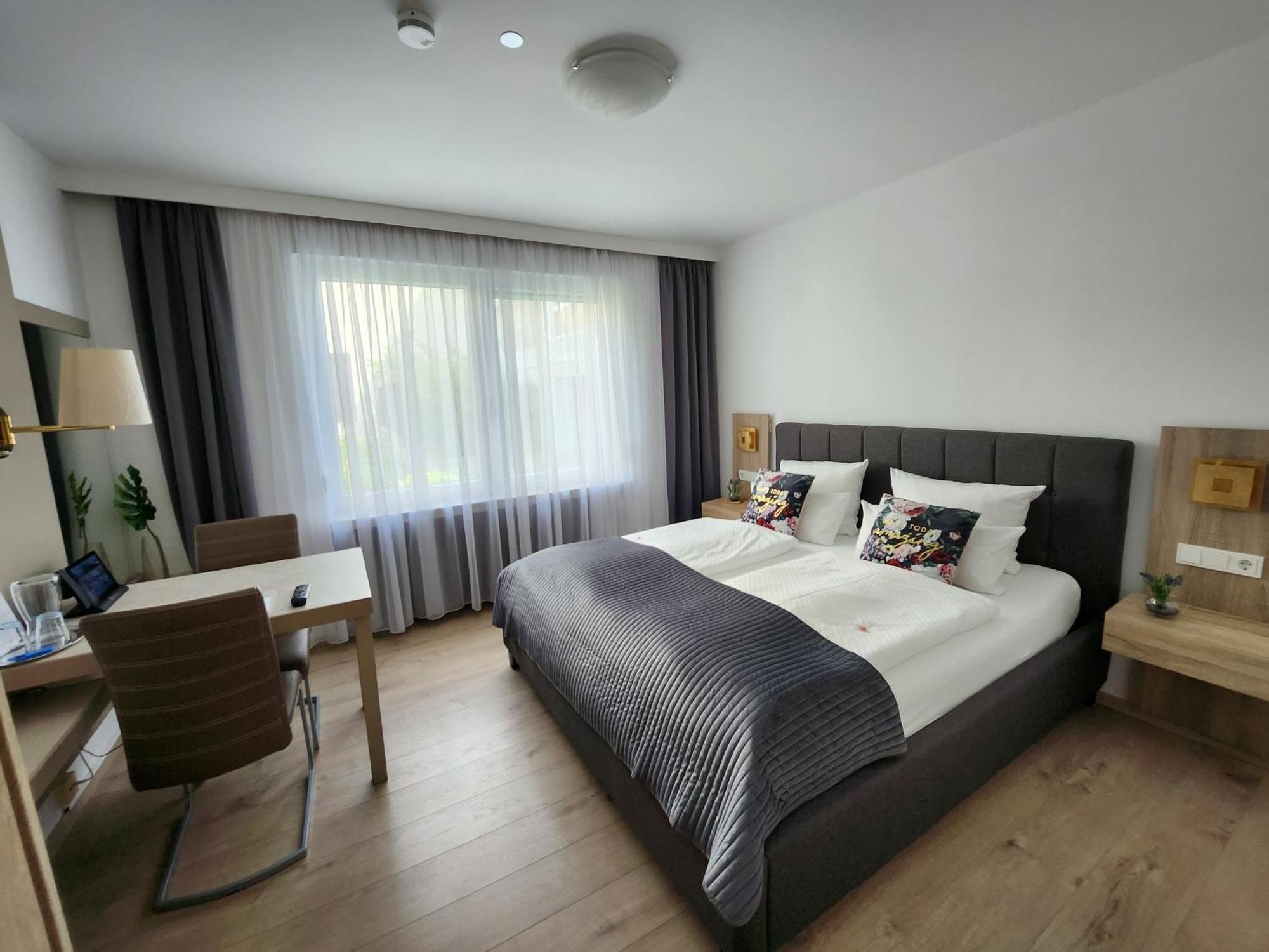 Stadthotel Geis Bad Neustadt an der Saale Εξωτερικό φωτογραφία